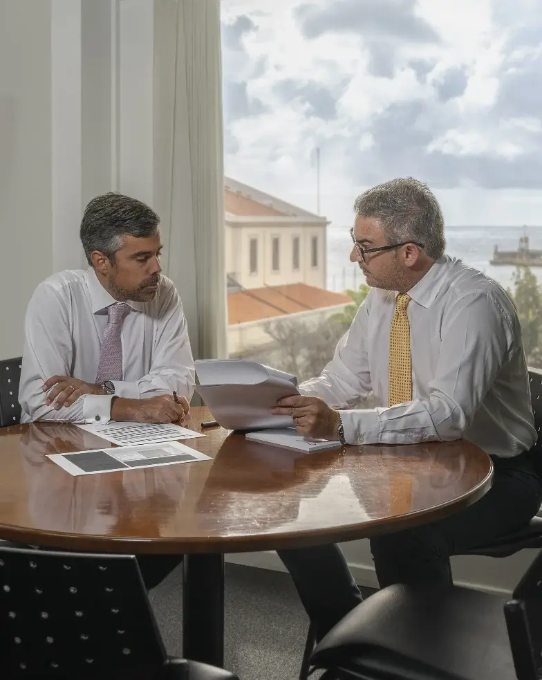 Consultores Financeiros especializados em Finanças e consultoria empresarial